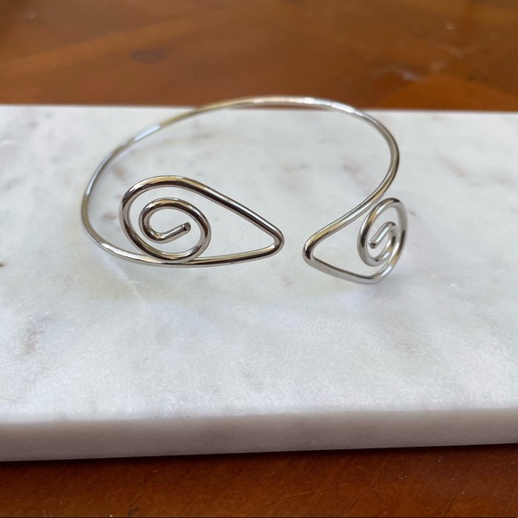 Jewelry - Arm Bracelet
